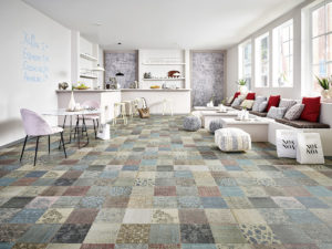 Bunter Linoleum-Boden