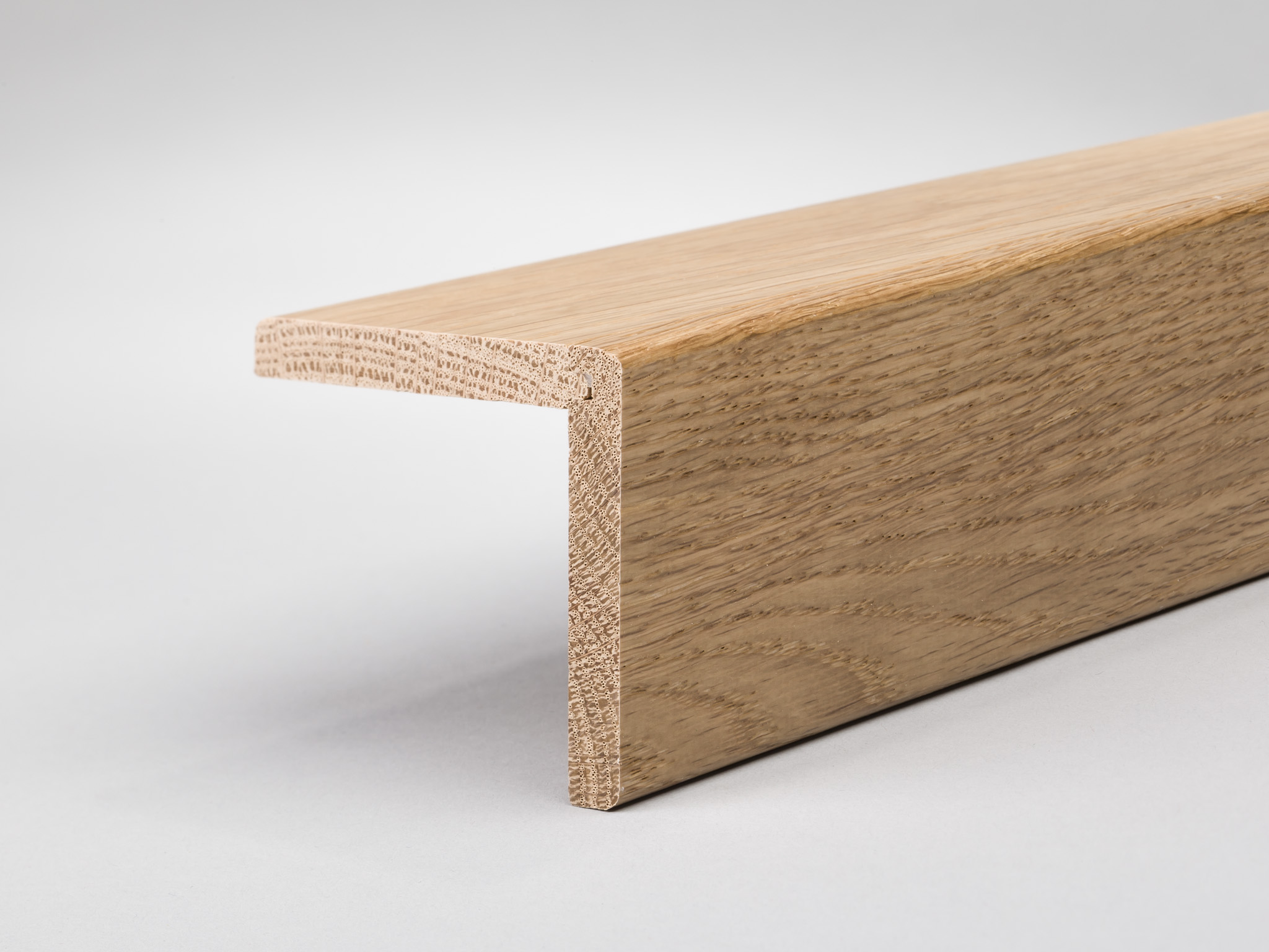 Winkelleiste in Eiche 58x58 mm, Massivholz Winkelleiste in Eiche 58x58 mm, Massivholz
